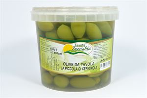 Olives variety La Piccola di Cerignola