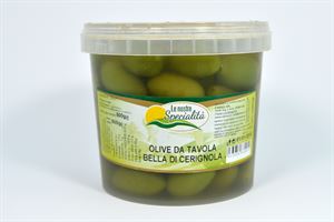 Olives variety Bella di Cerignola